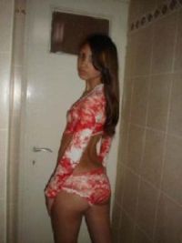 Prostitute Pina in Uruguay